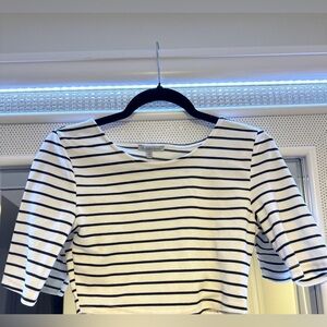 Charlotte Russe mid sleeve open back crop top